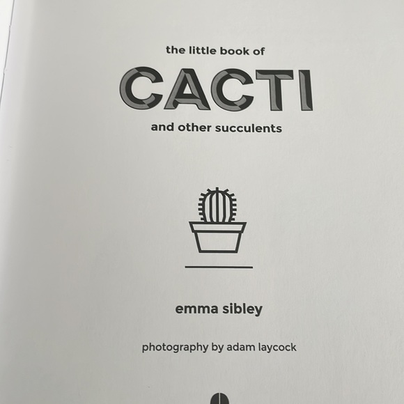 The Little Book of Cacti and other succulents - Picture 5 of 6